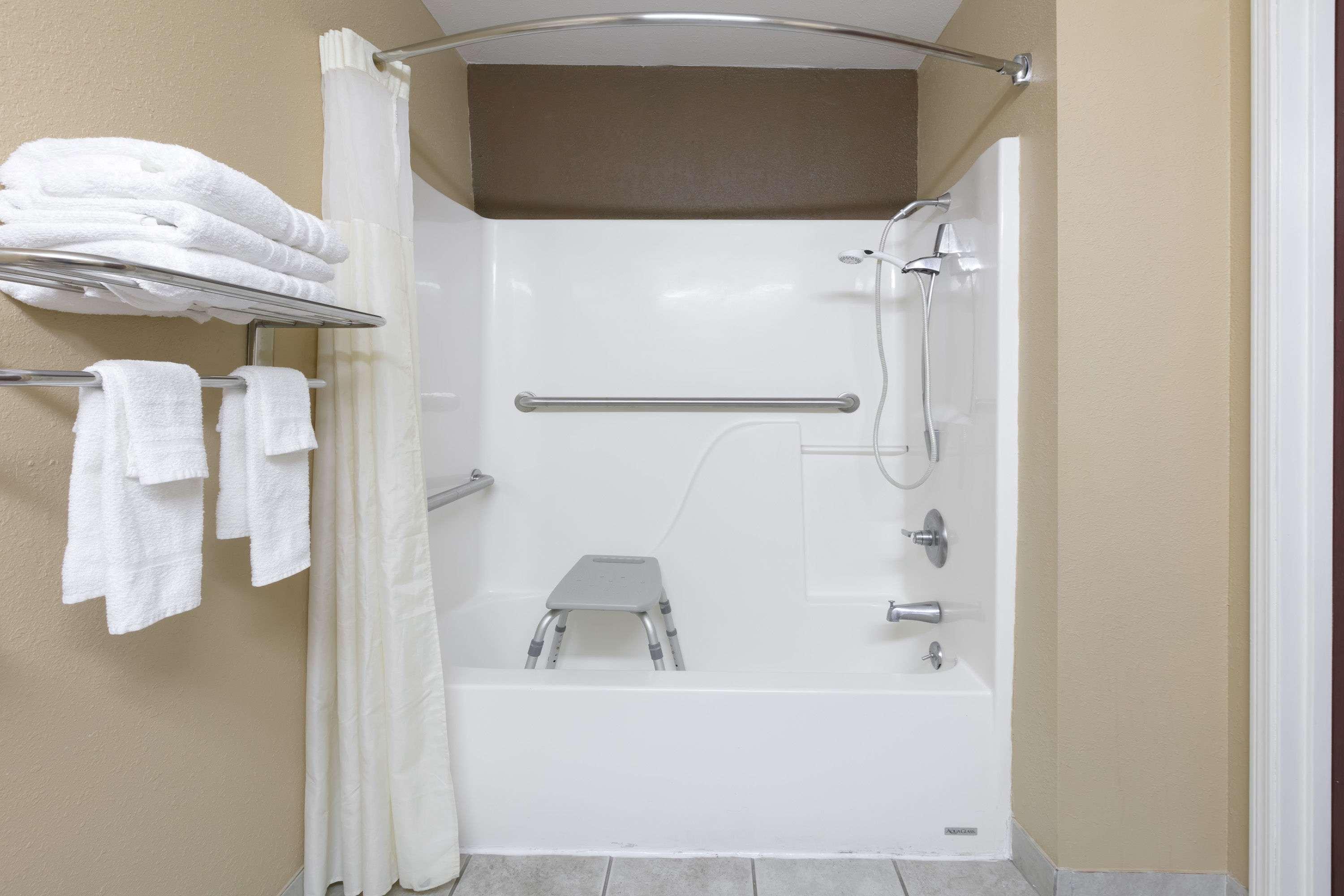 Microtel Inn And Suites Лафайет Екстериор снимка